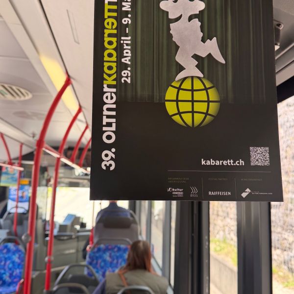 Eine sehr gute Kombination: Mobilitätspartnerschaft Kabarett-Tage mit der BOGG - @Busbetrieb Olten Gösgen Gäu AG
Am Mittwoch geht es los. Jetzt noch Tickets kaufen!
Veranstaltungen: https://www.kabarett.ch/programm/2026

#OKT #Olten #Oltnerkabaretttage #Kabarett
#Satire #kabarettschweiz #BOGG #olten
#oltenentdecken