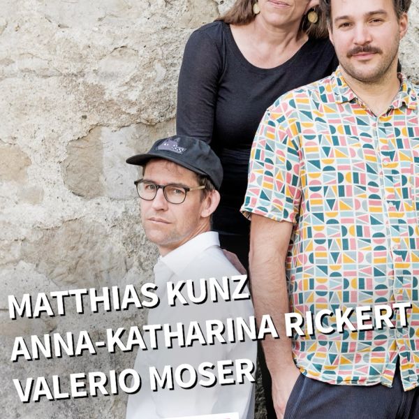 "Satirische Jahresdiagnose 2025" darfst du nicht verpassen. @matthias_kunz_ , @moservalerio  und Anna-Katharina Rickert vom Duo schön&gut bieten ein Feuerwerk an scharfsinnigen Pointen. 

Fr. 9. Jan. 26 | 20.30 Kerzers Gerbestock www.gerbestock.ch
Sa. 10. Jan. 26 | 20.30 Mühleturnen Alti Moschti www.alti-moschti.ch
Do. 15. Jan. 26 | 20.15 Baar Rathus Schür www.rathus-schüür.ch
Sa. 17. Jan. 26 | 20.00 Wohlen AG Sternensaal www.sternensaal-wohlen.ch
Mo. 19. Jan. 26 | 20.00 Luzern Kleintheater www.kleintheater.ch
Do. 22. Jan. 26 | 20.15 Basel Theater Teufelhof www.theater-teufelhof.ch
Fr. 23. Jan. 26 | 20.00 Nidau Kreuz www.kartellculturel.ch
Sa. 24. Jan. 26 | 20.00 Flaach Alti Fabrik www.altifabrik.ch
Fr. 30. Jan. 26 | 20.30 Ehrendingen Bühne Heimat www.buehne-heimat.ch
Do. 5. Feb. 26 | 20.15 Herzogenbuchsee KreuzKellerBühne www.kreuzkellerbuehne.ch

#SatirischeJahresdiagnose #MatthiasKunz #ValerioMoser #SchönUndGut #Satire #kabarett